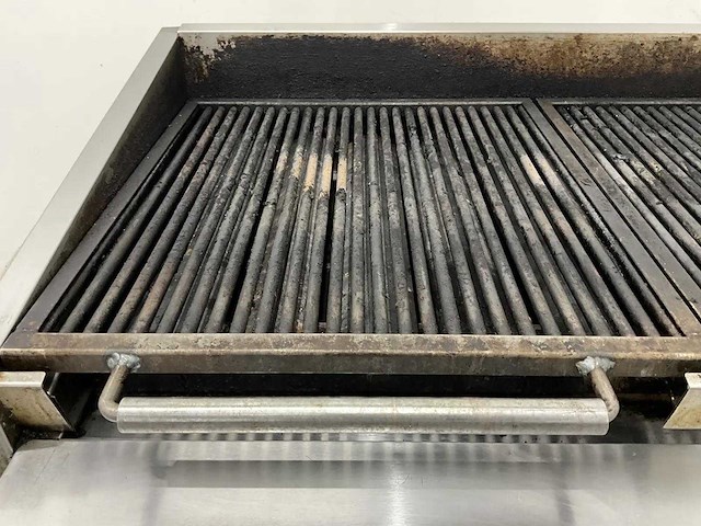 Magikitch'n - 648 - grill - afbeelding 2 van  2
