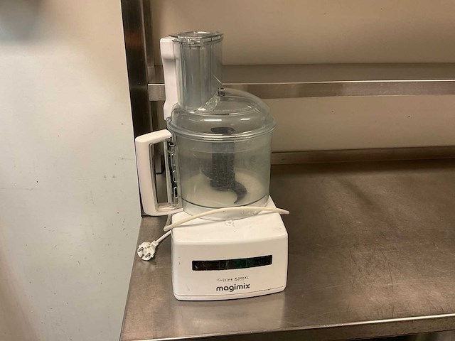 Magimix cuisine 5200xl auto keukenmachine - afbeelding 1 van  3