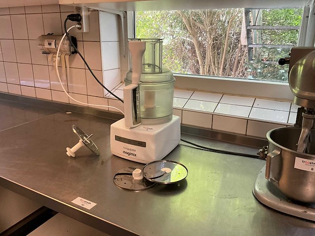 Magimix cuisine 5200xl keukenmachine - afbeelding 1 van  8