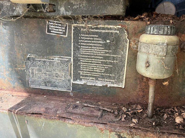 Magirus-deutz 4x4 vrachtwagen - afbeelding 33 van  41