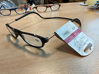 Magneet leesbril diverse modellen, kleuren en sterktes (100x) - afbeelding 3 van  3