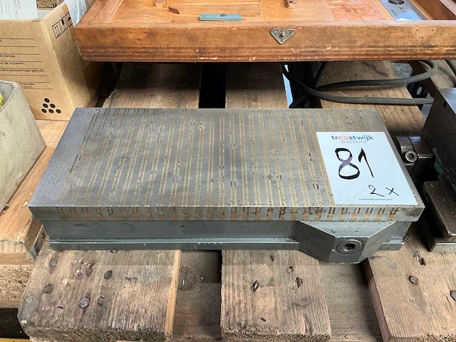 Magneet opspanplaat (2x) - afbeelding 1 van  1