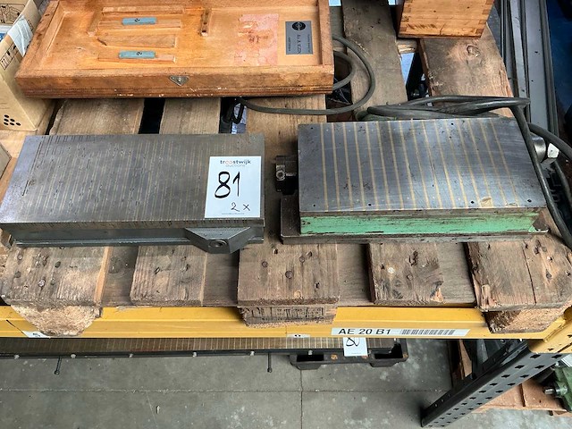 Magneet opspanplaat (2x) - afbeelding 1 van  3