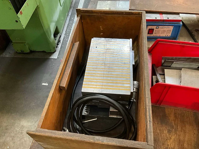 Magneet opspantafel - afbeelding 1 van  3