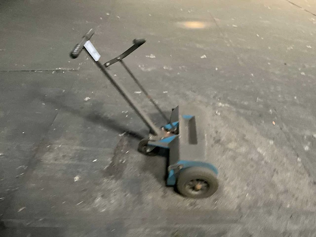 Magneetwagen - afbeelding 4 van  6