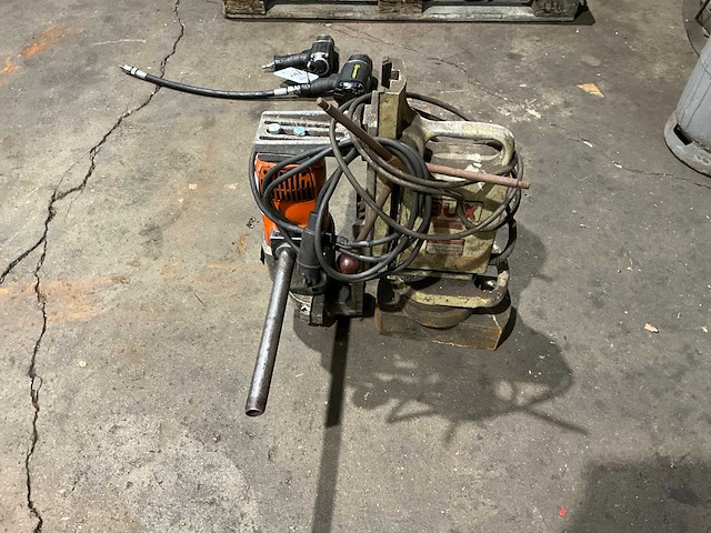 Magnetische boormachine - afbeelding 2 van  5