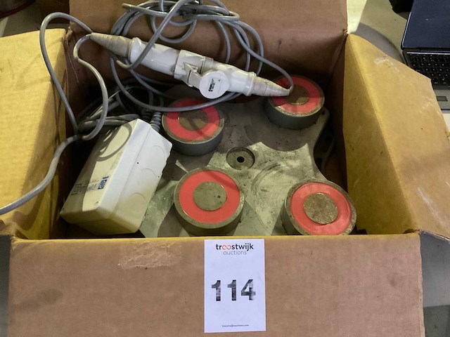 Magnetische machineklem - afbeelding 1 van  2