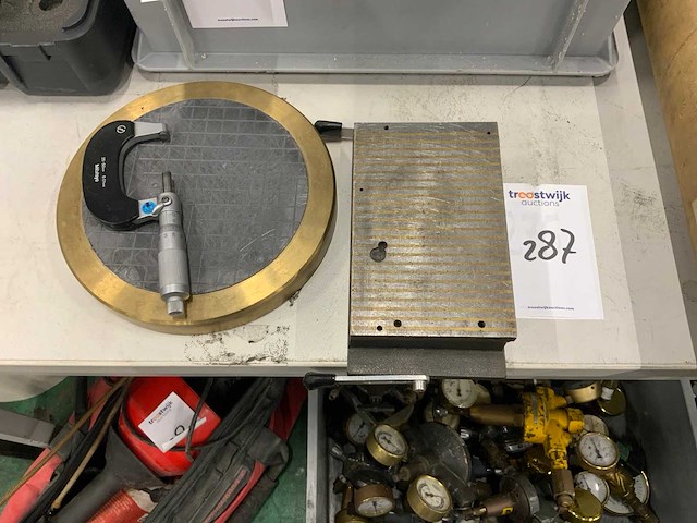 Magnetische opspantafel - afbeelding 1 van  4