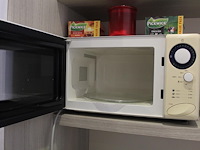 Magnetron sharp - afbeelding 2 van  2