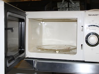 Magnetron sharp - afbeelding 2 van  7