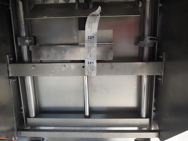 Magurit - afbeelding 13 van  13