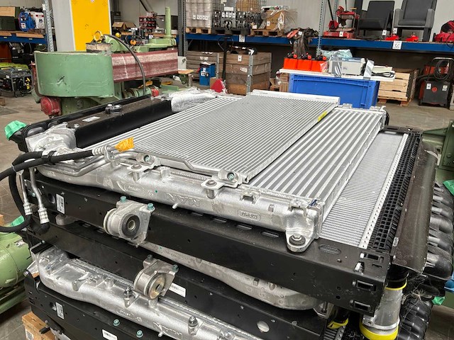 Mahle man koelmodule / radiateurpakket - afbeelding 5 van  8