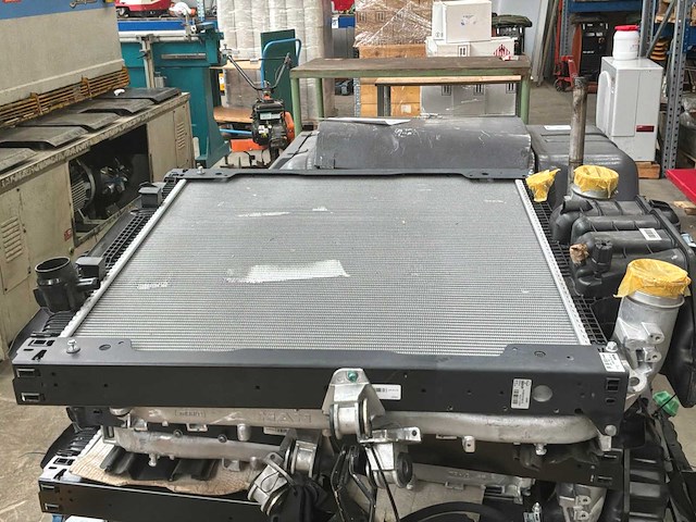 Mahle man koelmodule / radiateurpakket - afbeelding 3 van  8
