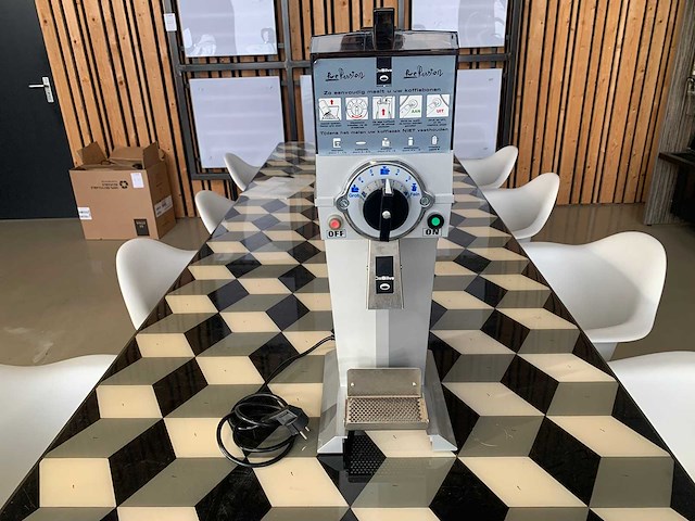 Mahlkoenig - guatemala - winkel koffiemolen - afbeelding 1 van  5