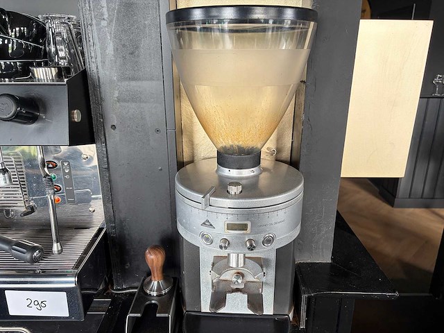 Mahlkonig - grid on demand - koffiemolen - afbeelding 1 van  6