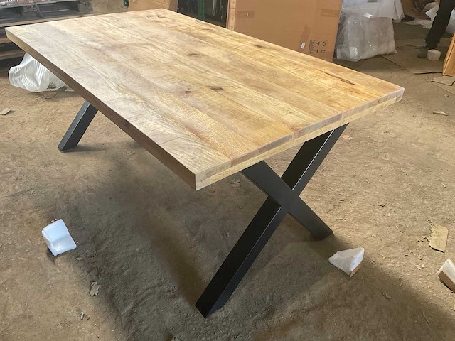 Mahom 180x100 xpoot mangohout eetkamertafel - afbeelding 2 van  3