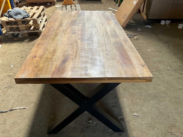 Mahom 200x100 xpoot mangohout eetkamertafel - afbeelding 1 van  5