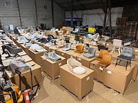 Mahom furniture eetkamerstoel (600x) - afbeelding 1 van  30