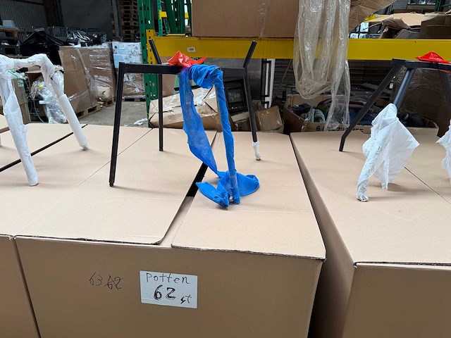 Mahom furniture eetkamerstoel (600x) - afbeelding 29 van  30