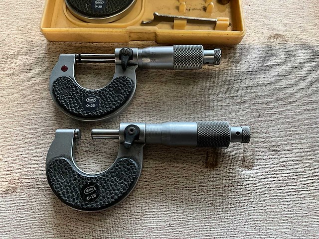 Mahr 0-25 buitenmaat micrometer (3x) - afbeelding 2 van  3