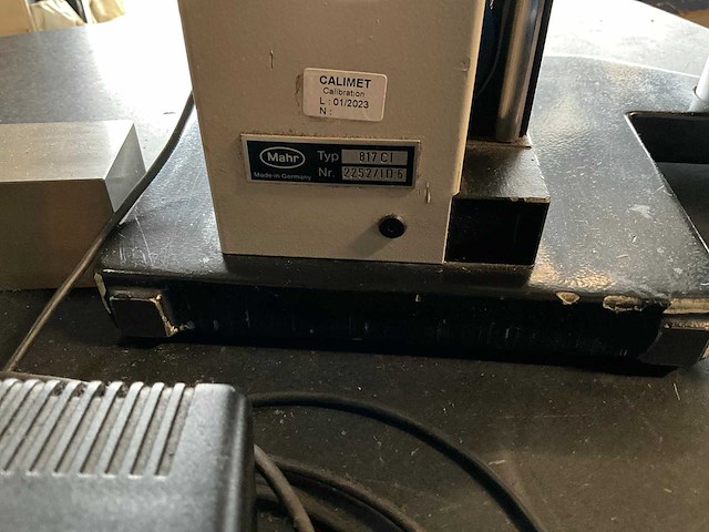 Mahr digimar 817ci verticaal meetstatief - afbeelding 5 van  9