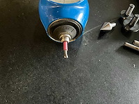 Mahr digimar 817ci verticaal meetstatief - afbeelding 9 van  9