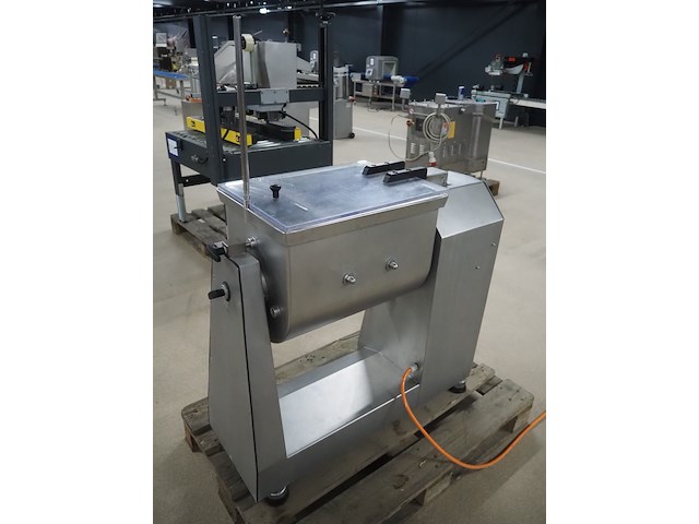 Maica - afbeelding 7 van  13