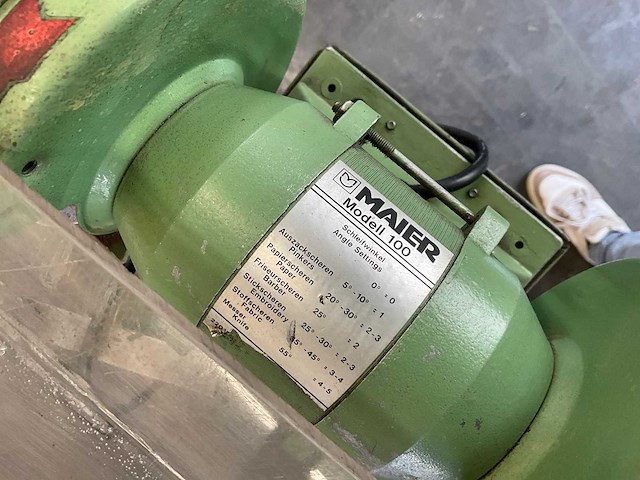 Maier 100 polijstmachine - afbeelding 7 van  7