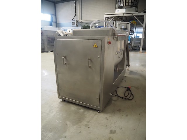 Mainali - afbeelding 8 van  14