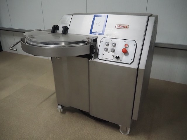 Mainca - afbeelding 1 van  17