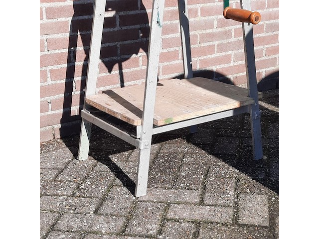 Maiskolvenpeller op onderstel - afbeelding 3 van  5