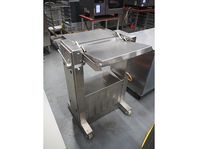 Maja - afbeelding 3 van  9