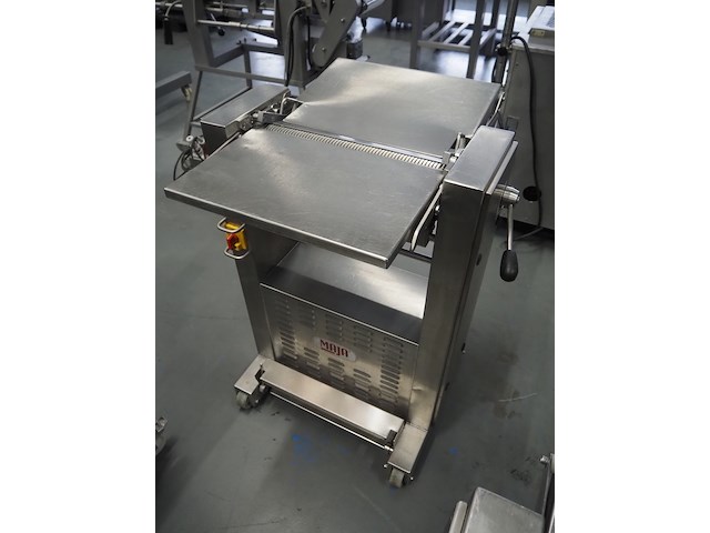 Maja - afbeelding 2 van  5