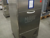 Maja - afbeelding 1 van  9