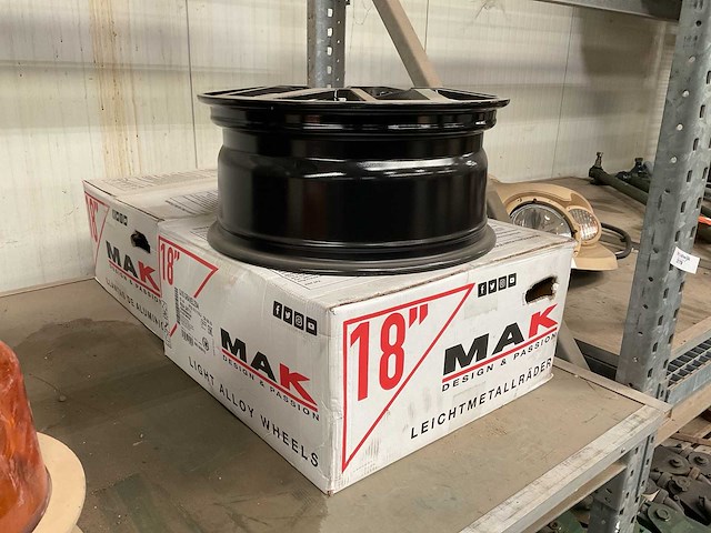 Mak 18” lichtmetalen velg (3x) - afbeelding 3 van  4