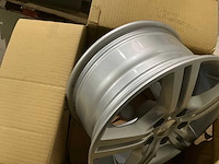 Mak veloce velg (4x) - afbeelding 2 van  5