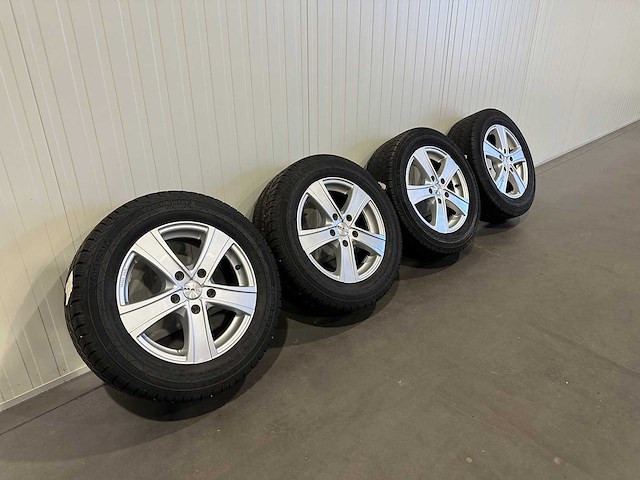 Mak volkswagen transporter wielen t5 / t6 (2010-2015) - afbeelding 1 van  6