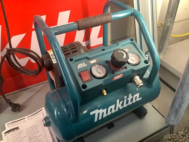 Makit ac001g luchtcompressor - afbeelding 2 van  5