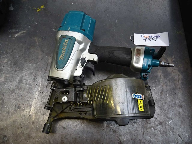 Makita - 2020 - an613 - pneumatische tacker - afbeelding 1 van  1
