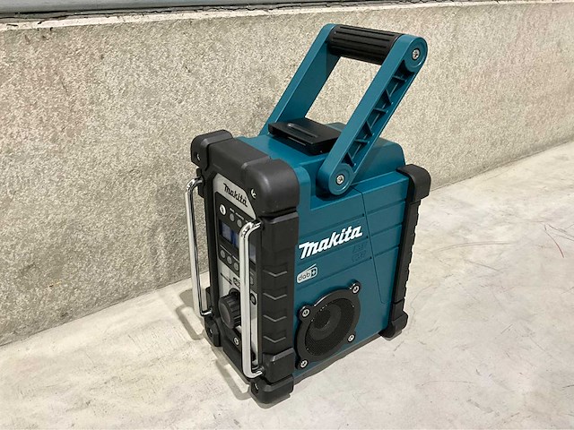 Makita - 2026 - dmr110n - bouw- en bevestigingsmateriaal - afbeelding 1 van  3