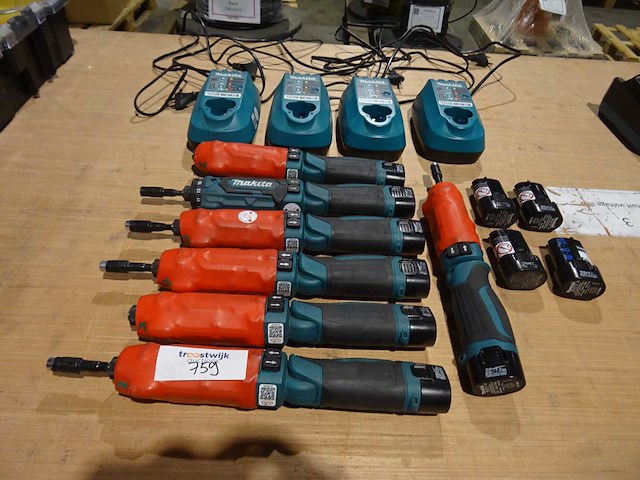 Makita - df012d - accu knikschroefmachine (7x) - afbeelding 1 van  1