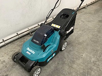 Makita - dlm382 - grasmaaier met 2x 18v accu en lader - afbeelding 9 van  13