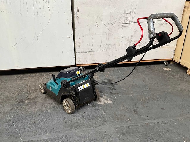 Makita - dlm382 - grasmaaier - afbeelding 7 van  10