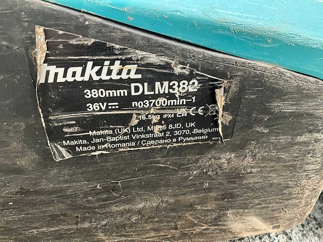 Makita - dlm382 - grasmaaier - afbeelding 9 van  10