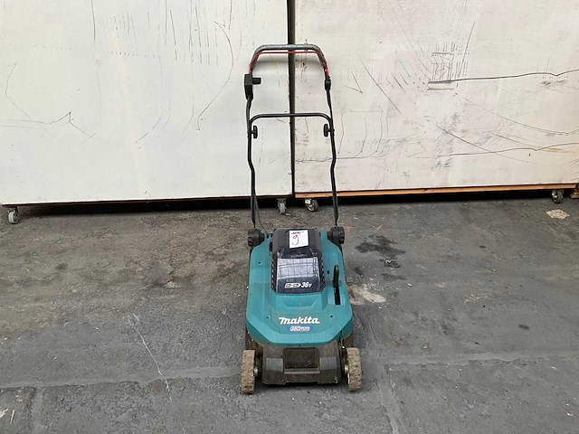 Makita - dlm382 - grasmaaier - afbeelding 2 van  5