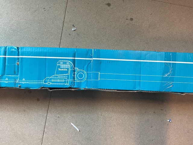 Makita - lxt 18v - heggenschaar - afbeelding 2 van  2