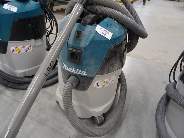 Makita - vc2512l - bouwstofzuiger - afbeelding 2 van  2