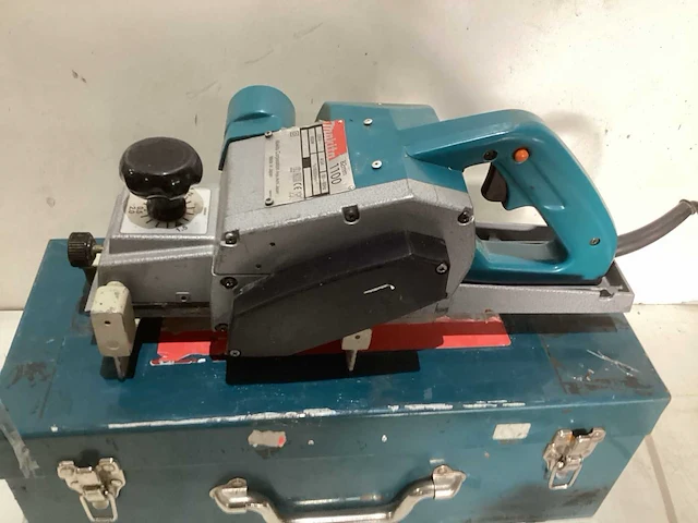 Makita 1100 schaafmachine - afbeelding 2 van  3