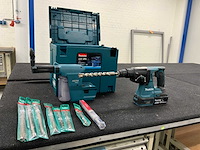 Makita 18v combihamer met diverse accessoires - afbeelding 1 van  7