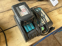 Makita 18volt acculader met 1 accu - afbeelding 2 van  4
